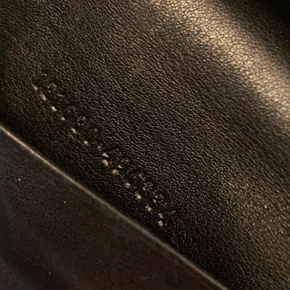AUTH Gucci New Britt Guccissima Leather 6-Key Case Holder - Black - Picture 3 of 13